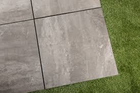 So lautet das motto der neuheiten 2015 von villeroy & boch fliesen. Terrassenplatten Villeroy Boch Cadiz Outdoor 2803 Bu7m Grey Multicolour Matt 60x60x2 Cm Kalksteinoptik Fliesen Adeneuer