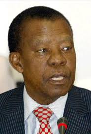 Ke a go utlwa cde , bt as long as ere batho ba pusha bo Honorable a bo go  na le ba ba reng ne ntse le didimaletse eng, nwang metsi, ke