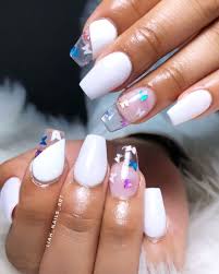 This Nail Art Trend Is A Total 90s Throwback Kylie Jenner Is Into It Short Acrylic Nails Designs Clear Acrylic Nails Short Acrylic Nails