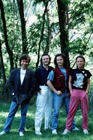 Ai tempi del loro matrimonio, entrambi erano già genitori: Red Canzian Eta Altezza Peso Nome Vero Prima E Seconda Moglie Figli