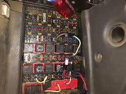 Cfb 94 kenworth t600 fuse box wiring resources. Kenworth Fuse Boxes Panels T800 T660 T680 And More Mylittlesalesman Com