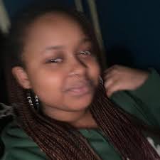 Who's your favorite thriller author? Why?