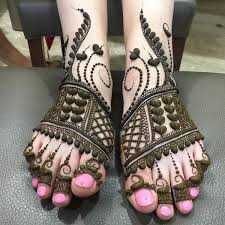 See more ideas about mahndi design, mehndi designs, design. 25 Fresh Stunning Foot Mehndi Designs For The Modern Brides Shaadisaga