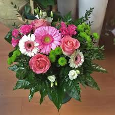 In alcuni paesi come la nuova zelanda alla nuova vita viene associata quella di un alberello. Fiori Per Compleanno Archivi Floreale