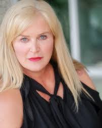 Jacqueline Fowler's Instagram, Twitter & Facebook