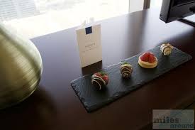 Conrad Dubai In 2020 Luxushotel Dubai Fruhstucks Buffet