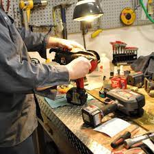 In either case, they can sometimes be detected quickly with an inspection. Power Tool Repairs And Servicing In Surrey
