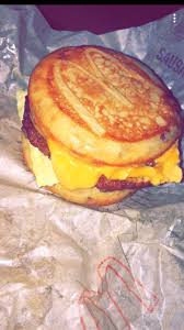 Pin By Mckenziechurch On L I F E S T Y L E Food Cravings Food Drinks Dessert Food Goals