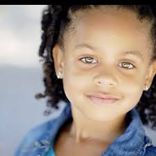 Cute Little Girl With Natural Hazel Eyes Gorgeous Eyes Hazel Eyes Beautiful Eyes