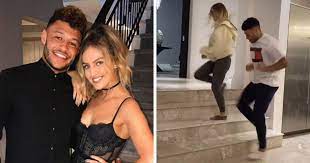 One of my favourite team performances of the season so far! Alex Oxlade Chamberlain Dances Away Coronavirus Fears With Girlfriend Perrie Edwards Tribuna Com