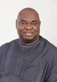 Vwang district scholarship disbursement,by Amb.Dr Chris giwa