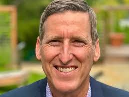 Eric Wohl's Instagram, Twitter & Facebook