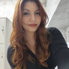 Bianca Wall (@Biancawall371)