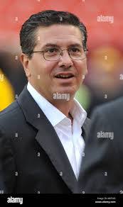 Dan Snyder's Instagram, Twitter & Facebook