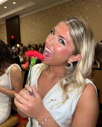 Madison Morrison (@madisonmorriso.n) · Instagram 照片和视频