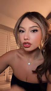 Sasha Stephens (@cherrycatxox) • Threads, Say more