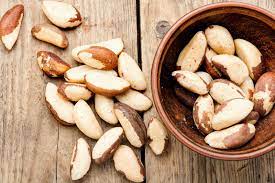 In addition to botanical nuts, fruits and seeds that have a similar appearance and culinary role are considered to be. 12 Types Of Edible Nuts With Pictures