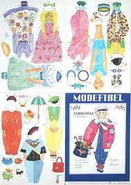 Schon im mittelalter waren die burgherrinnen sehr modebewusst. Pin Auf Paper Doll 02