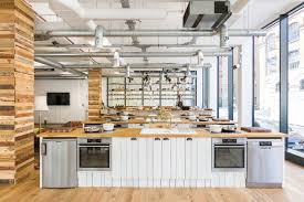 Hello Fresh Offices London Office Snapshots Commercial Kitchen Design Cooking School Design Cooking Class Kitchen