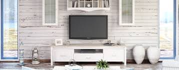 Tv ünitelerinin arkası genellikle boş tuval niteliğindedir. Tv Unitesi Dekorasyonu Evinin Ustasi