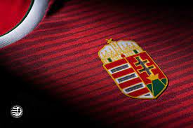 Marco rossi szövetségi kapitány a következő kezdő tizenegyet küldi pályára. Mlsz Szovetseg A Csapat Dontott Ebben A Mezben Jatszik A Valogatott Az Eb Selejtezokon