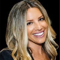 Ashley Sandberg's Instagram, Twitter & Facebook