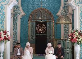 Sekalipun pelaksanaan pernikahan dilakukan saat jam kerja kua. Akad Nikah