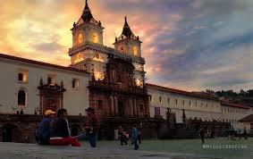 Iglesia De San Francisco In 2020 Ferry Building San Francisco Quito San Francisco Ferry