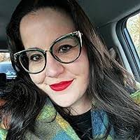 Max Roe's Instagram, Twitter & Facebook