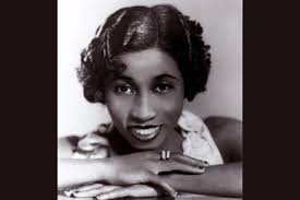 Lillian Hardin's Instagram, Twitter & Facebook