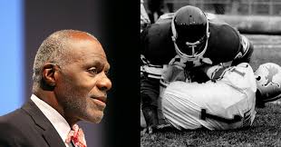 Vikings day at camp: Former MVP/judge Alan Page pays a visit