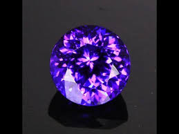Color Change Tanzanite 2.85 Carats - YouTube