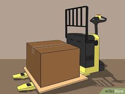 The classifications are based on the fuel type, application and features of the forklifts. 6 Ways To Identify Different Types Of Forklifts Wikihow