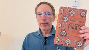 Strong Ground: The Lessons of Daring Leadership, the Tenacity of Paradox,  and the Wisdom of the Human Spirit: Brown, Brené: 9781984855749:  Amazon.com: Books