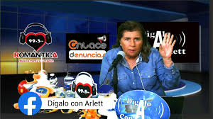 Dígalo con Arlett was live.