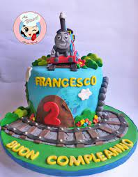 Torta Decorata Trenino Thomas Cakedesign Cartoon Cake Cake Cake Design