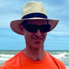 Josh Hartwell's Instagram, Twitter & Facebook