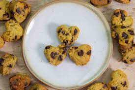 Hawthorn berry health benefits include the ability to lower blood pressure levels, reduce high cholesterol and improve heart health. Heart Healthy Vegan Hawthorn Cookies Chocolate Chip Brownie Cookies Desserts Zardyplants Also Heart Failure Is A Serious Aneka Ikan Hias