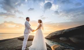 Perfect pre-wedding photo shoot in Phuket - Impiana Private Villas Kata Noi, Phuket