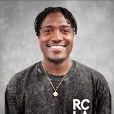 Deric Fields's Instagram, Twitter & Facebook