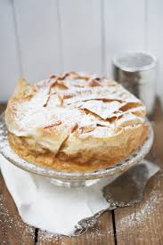 Strudels, cucas, bolos caseiros e festivos feitos por encomenda. Apfelstrudeltorte Myriams Kuchen Tartes Co Dreierlei Liebelei