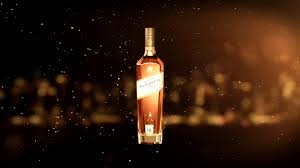 Welcome to the world of johnnie walker, home of exceptional scotch whiskies. Johnnie Walker Seoul House Imagens Em Hd Johnnie Walker 873470 Hd Wallpaper Backgrounds Download