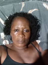 I'm new , where can I sit 面路 COSMIC IB日 GLOBAL PANIC RISES AS A GIANT UFO  LANDS ON EARTH AND TOWERING ALIENS REJECT ALL TALKS LEAVING THE WORLD  LOCKED DOWN AS