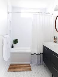 A Teak Bathmat Adds Visual Interest To A Clean Modern Bath Via Coco Kell With Images Modern Shower Curtains Bathroom Shower Curtains Farmhouse Shower Curtain
