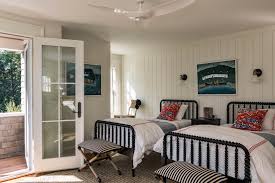 At rooms to go, we offer a vast selection of kids wall decor designed to transform empty walls into expressive works of art. 75 Beautiful Kids Room Pictures Ideas Style Coastal May 2021 Houzz