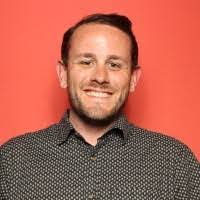 Kimberly Furtado's Instagram, Twitter & Facebook