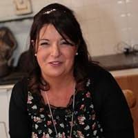 Back of the Net: an inspiring story about friendship and women's football  by Eve Ainsworth