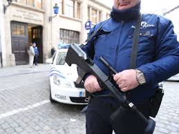 It is bordered by the netherlands to the north, germany to the east, luxembourg to the southeast, france to the southwest. Anti Terror Einsatz In Belgien Terroristen Planten Offenbar Anschlag Auf Fanmeilen Fussball Em