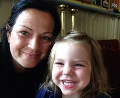 Eleanor Craven is fundraising for Macmillan Cancer Support