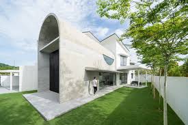 Jalan residen utama, desa parkcity, kuala lumpur. A Simple Suburban House In Kuala Lumpur With A Striking Arched Extension